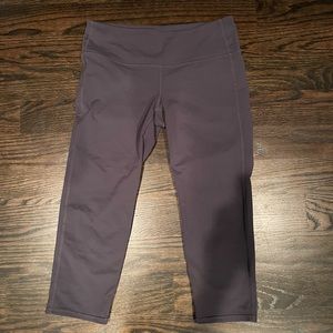 Athleta Crop Leggings